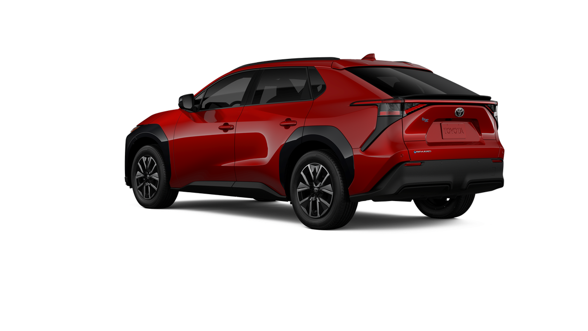 2026 Toyota bZ XLE - Photo 8
