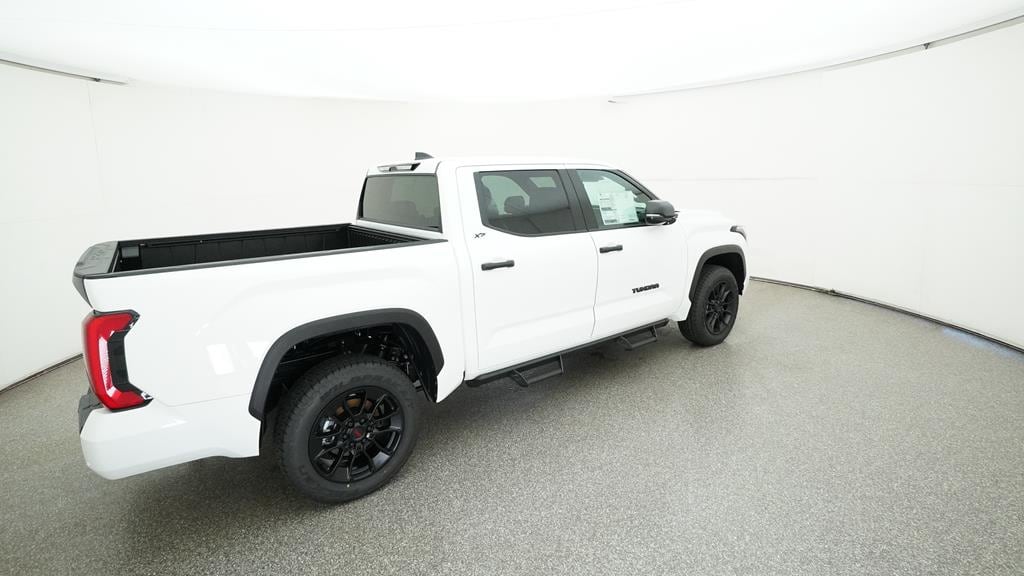 2025 Toyota Tundra SR5 - Photo 33