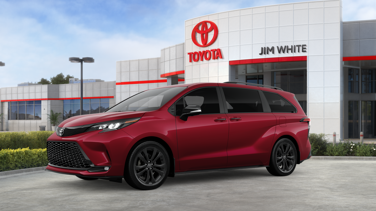 New 2026 Toyota Sienna XSE Van Passenger Van