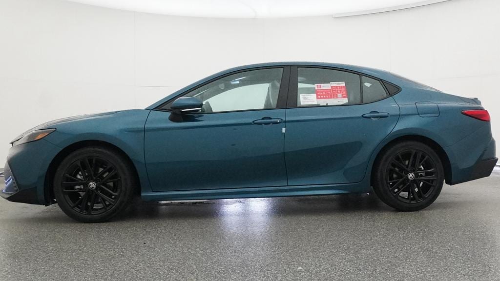 New 2026 Toyota Camry SE Sedan