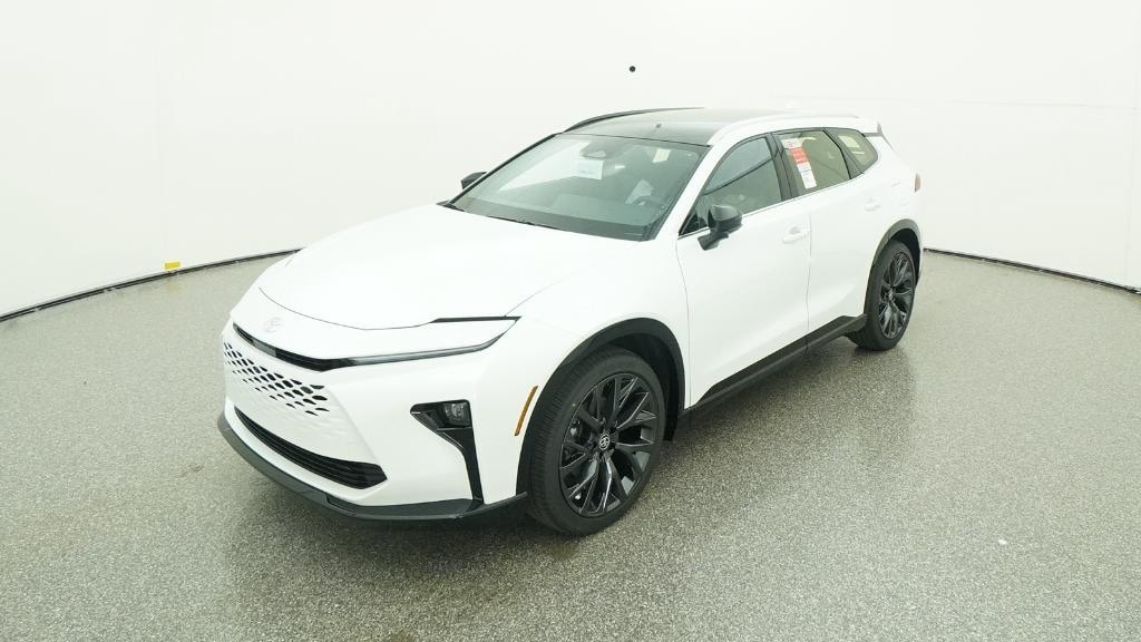 New 2025 Toyota Crown Signia Limited LIMITED