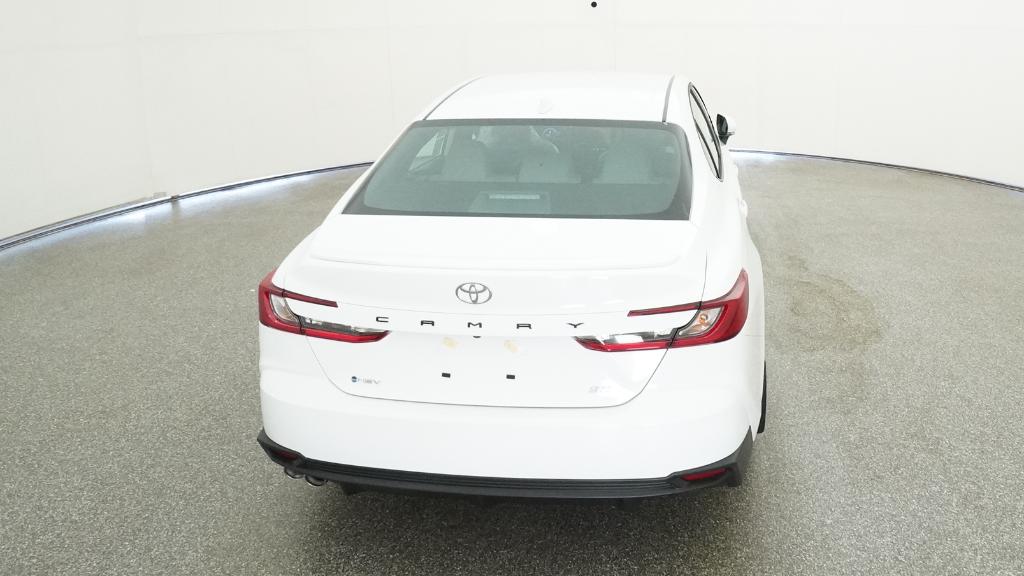 2026 Toyota Camry SE photo 2
