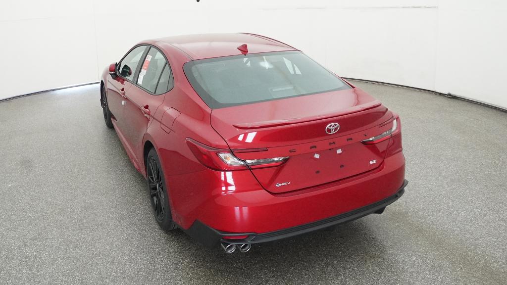 2026 Toyota Camry SE photo 4