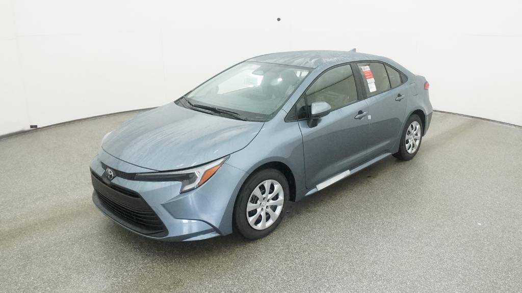 2026 Toyota Corolla LE's photo