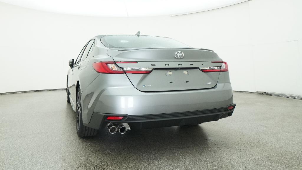 2025 Toyota Camry SE photo 2