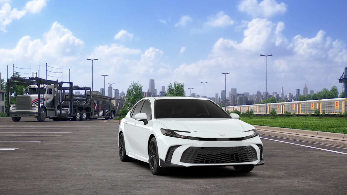 2026 Toyota Camry SE - Photo 16