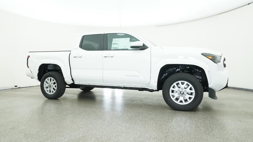 New 2025 Toyota Tacoma SR5 Truck