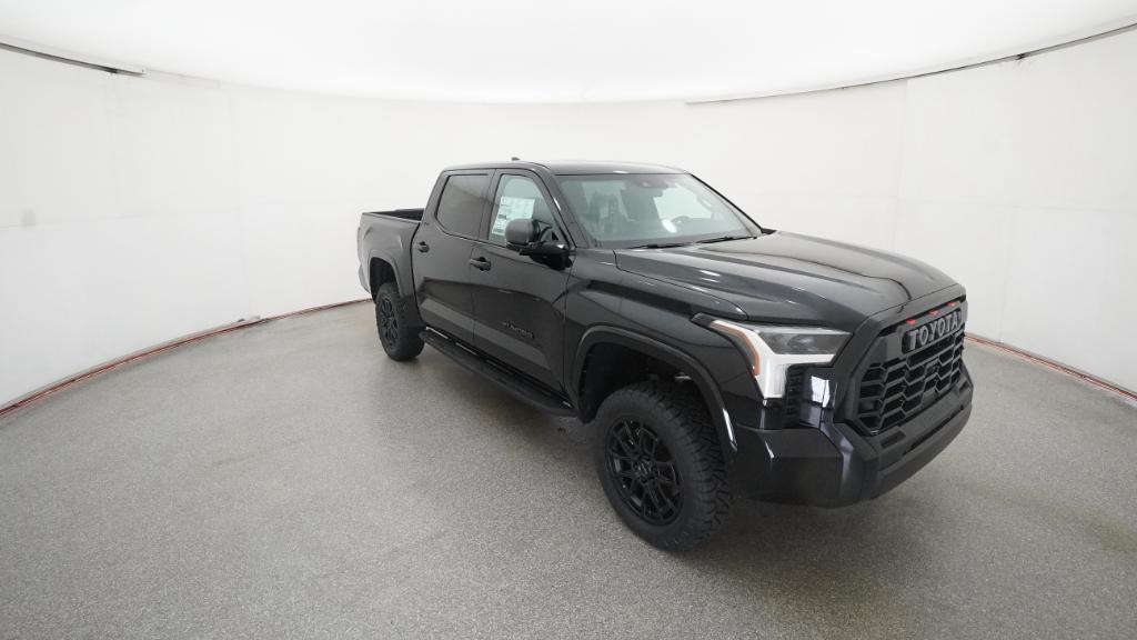 2026 Toyota Tundra SR5 - Photo 6