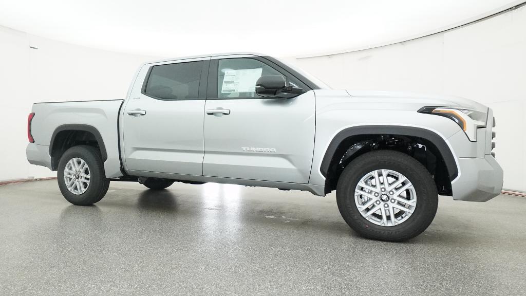2026 Toyota Tundra SR5 - Photo 15