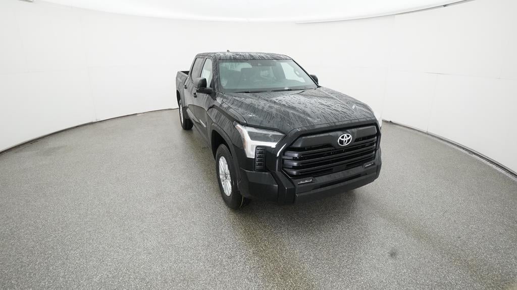 2025 Toyota Tundra SR5 - Photo 30