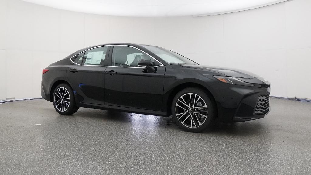 2026 Toyota Camry XLE photo 4