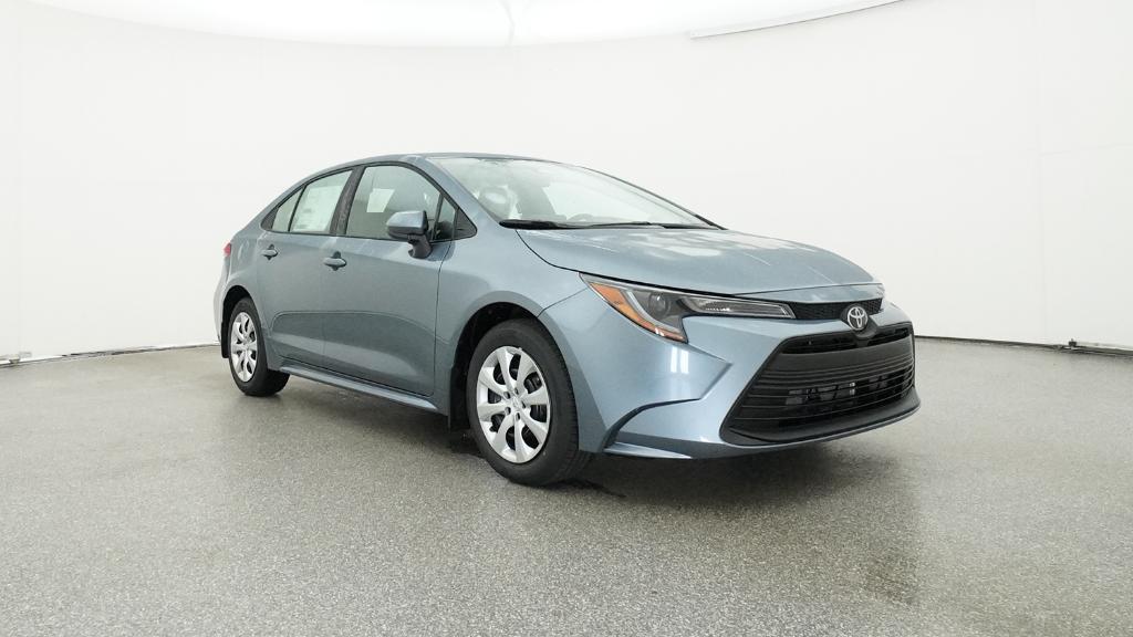 2026 Toyota Corolla LE photo 2