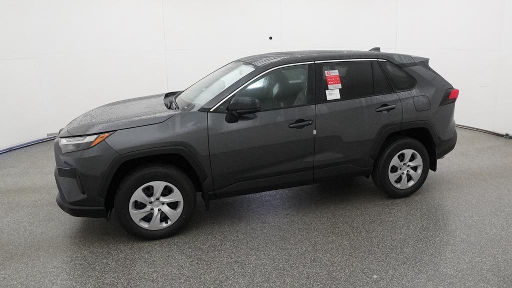 2025 Toyota RAV4 LE photo 3