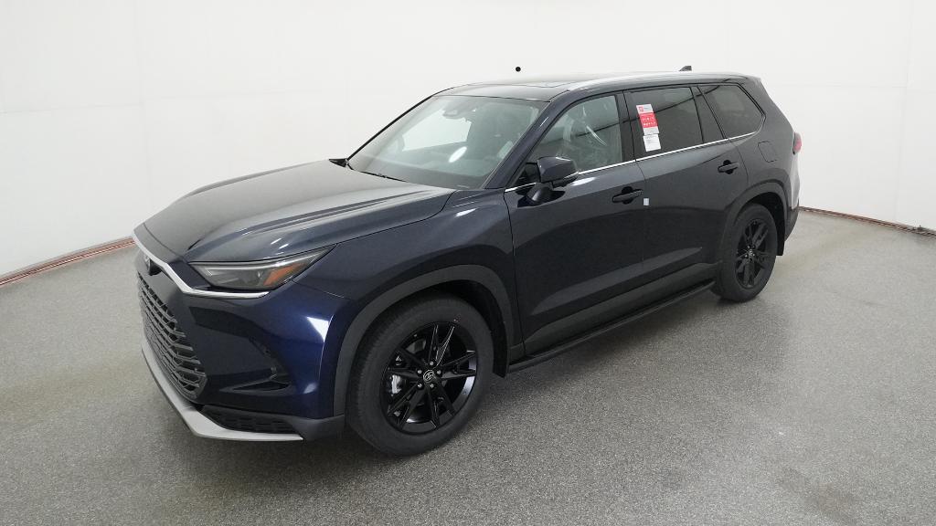 2026 Toyota Grand Highlander Platinum's photo