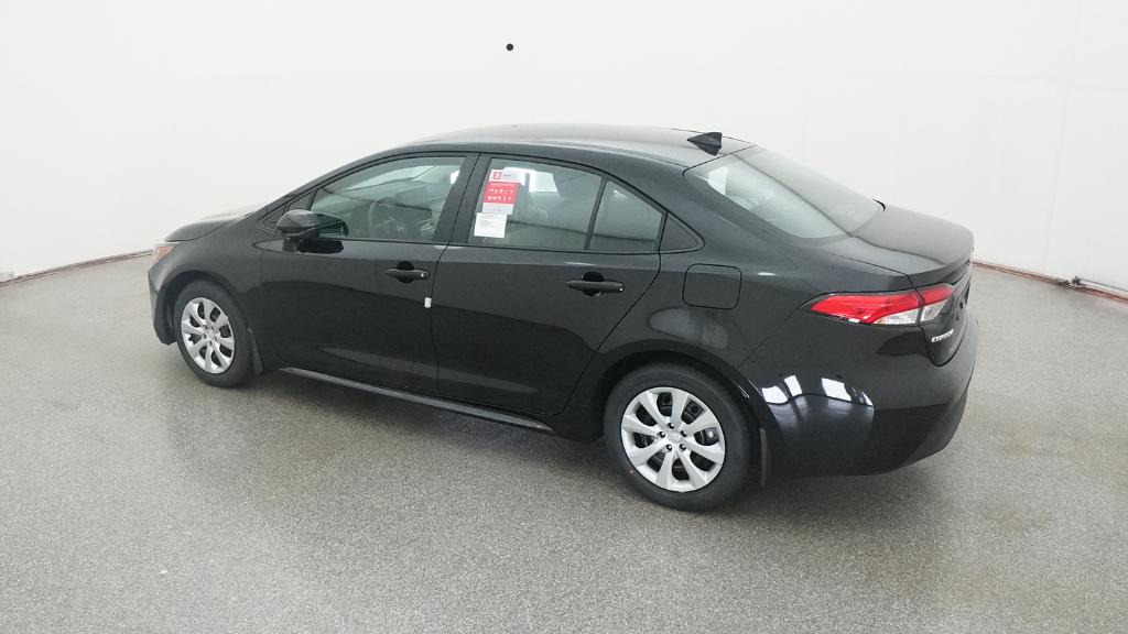2026 Toyota Corolla LE photo 2