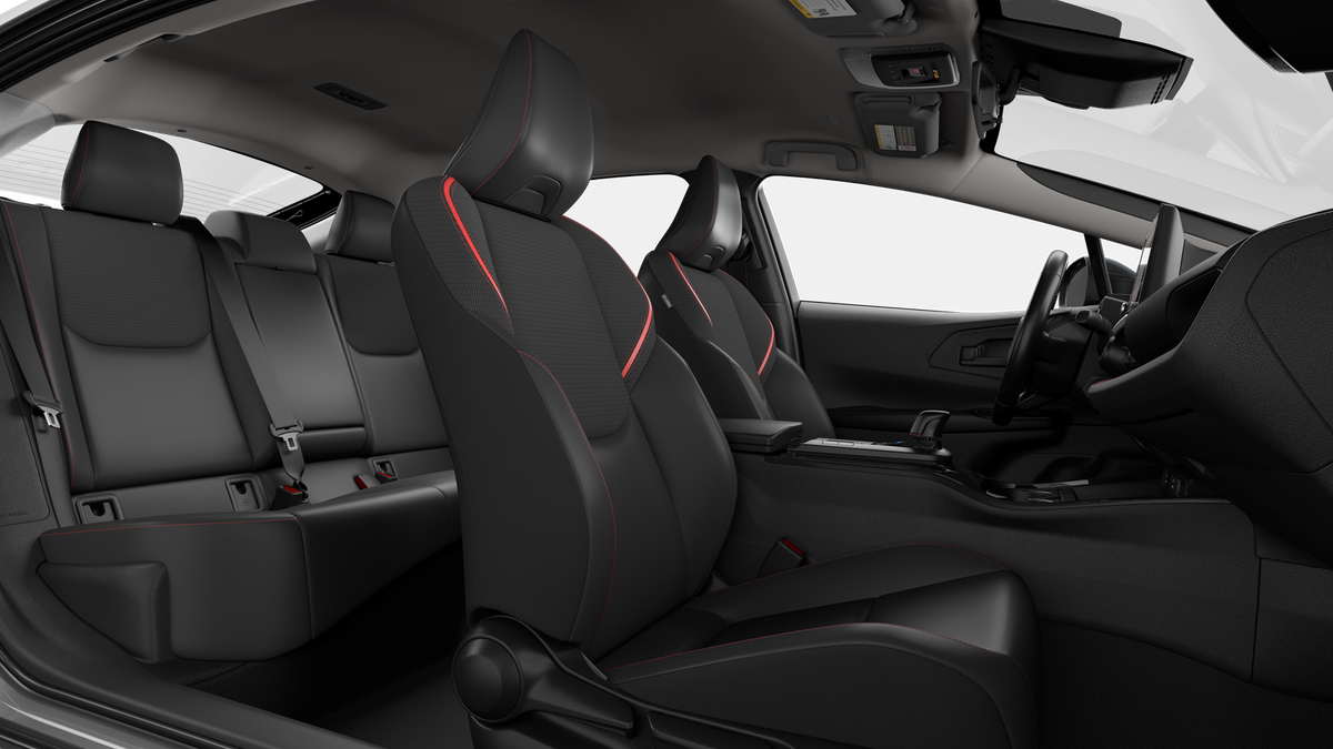 2026 Toyota Prius Plug-in Hybrid SE - Photo 50