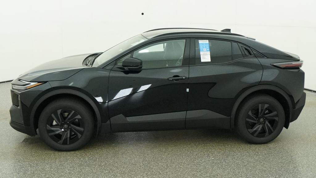 New 2026 Toyota C-HR SE SUV