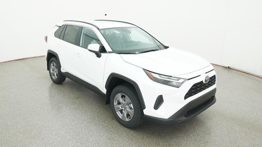 2025 Toyota RAV4 Hybrid XLE photo 2