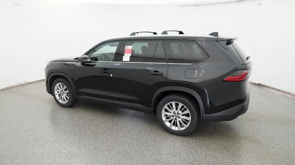 2026 Toyota Grand Highlander Platinum photo 3