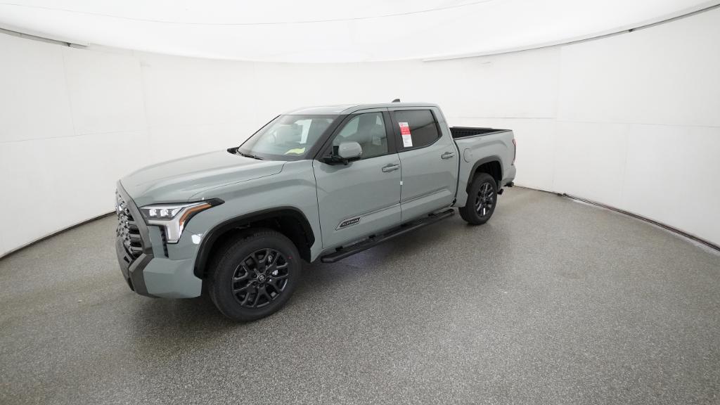 2026 Toyota Tundra Platinum's photo