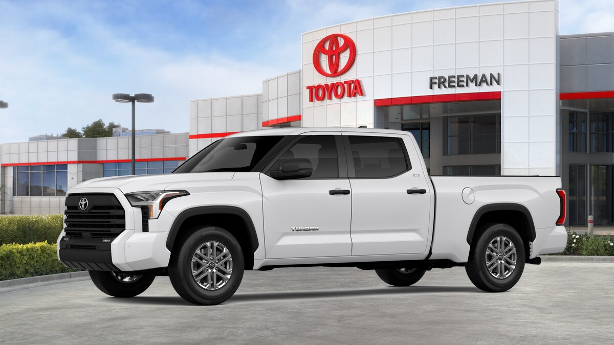 2026 Toyota Tundra SR5 CrewMax photo 2