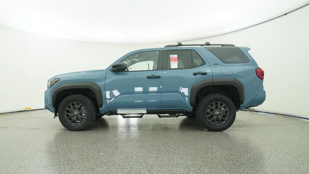 New 2026 Toyota 4Runner SR5 SUV