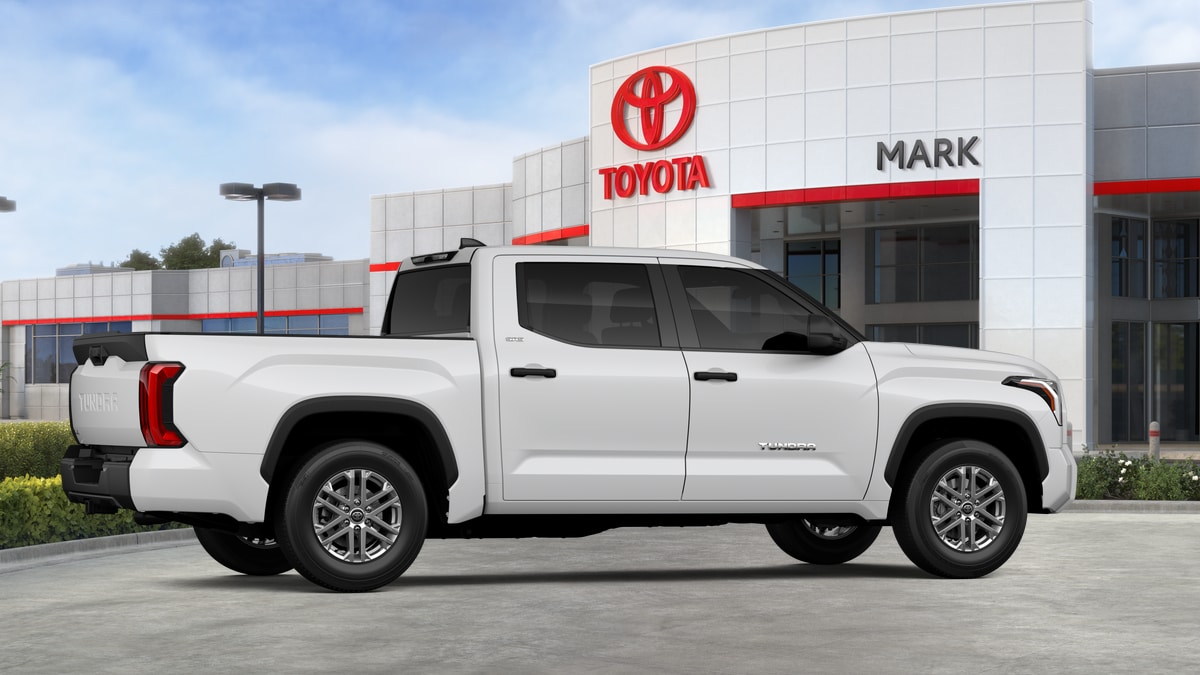 2026 Toyota Tundra SR5 - Photo 42