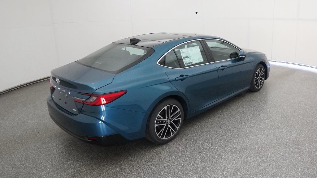 2026 Toyota Camry XLE photo 4