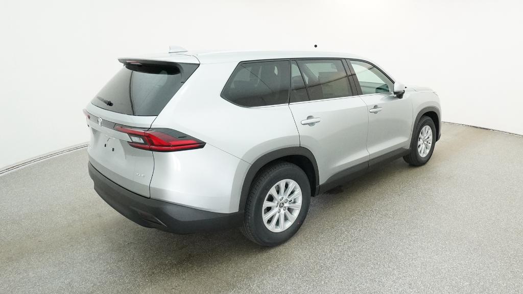 2026 Toyota Highlander Hybrid XLE photo 4