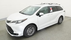 2026 Toyota Sienna XLE Van Passenger Van