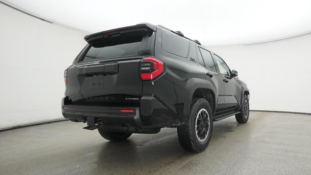 2025 Toyota 4Runner TRD Off-Road - Photo 10