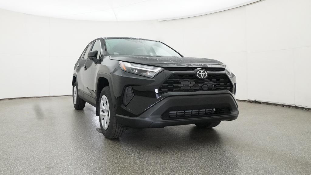 2025 Toyota RAV4 LE photo 3