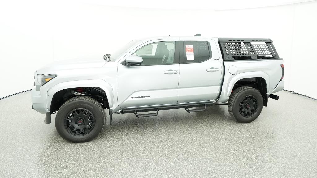 2025 Toyota Tacoma SR5 - Photo 14