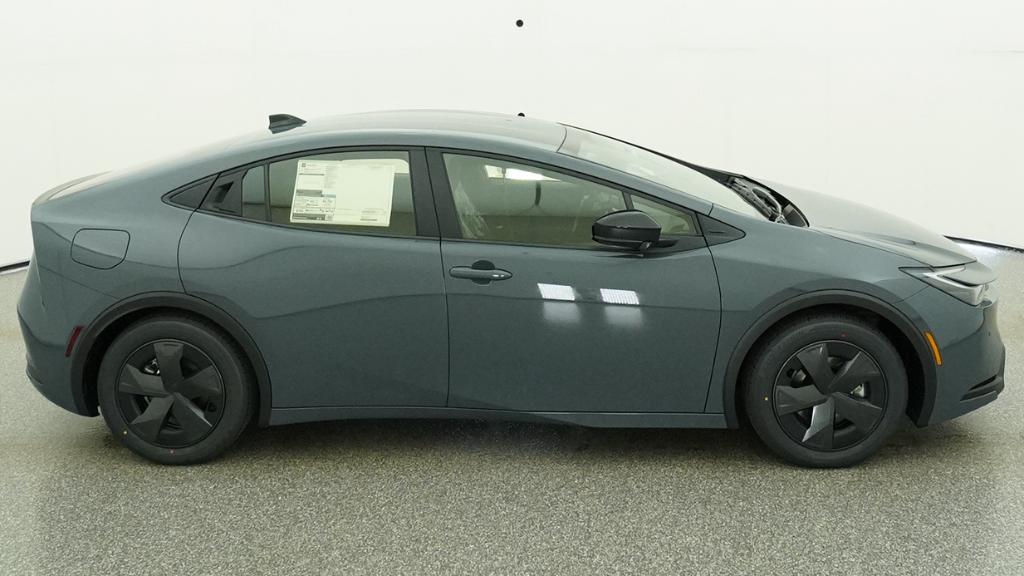 2026 Toyota Prius Plug-in Hybrid SE - Photo 55