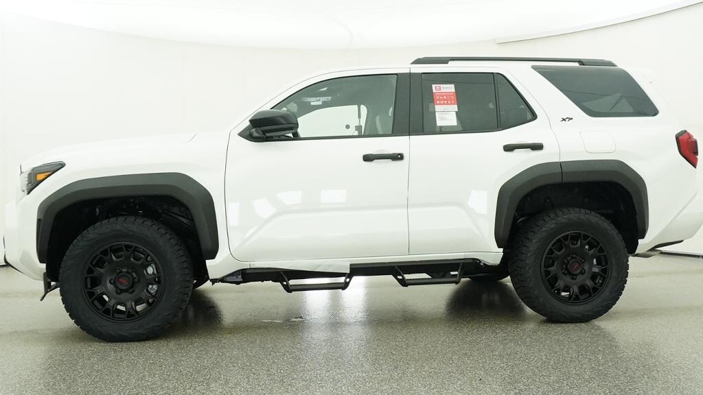 New 2026 Toyota 4Runner SR5 SUV