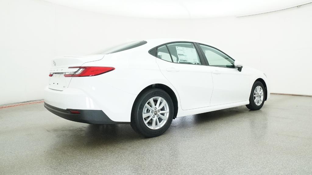 2026 Toyota Camry LE photo 2