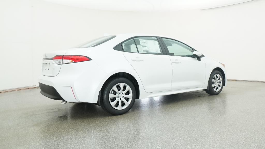 2026 Toyota Corolla LE photo 3