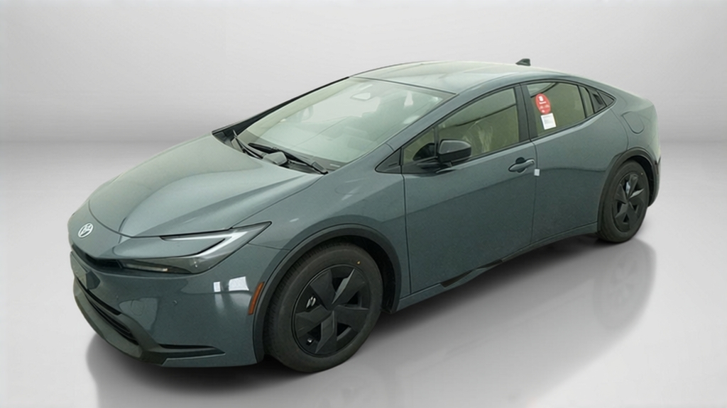 2027 Toyota Prius LE Hatchback