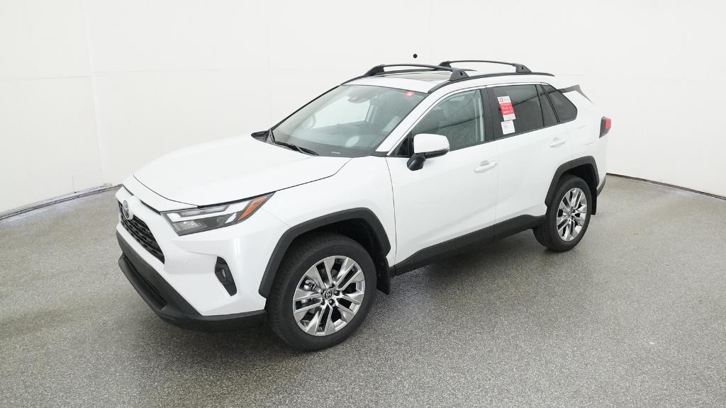 2025 Toyota RAV4 XLE Premium's photo