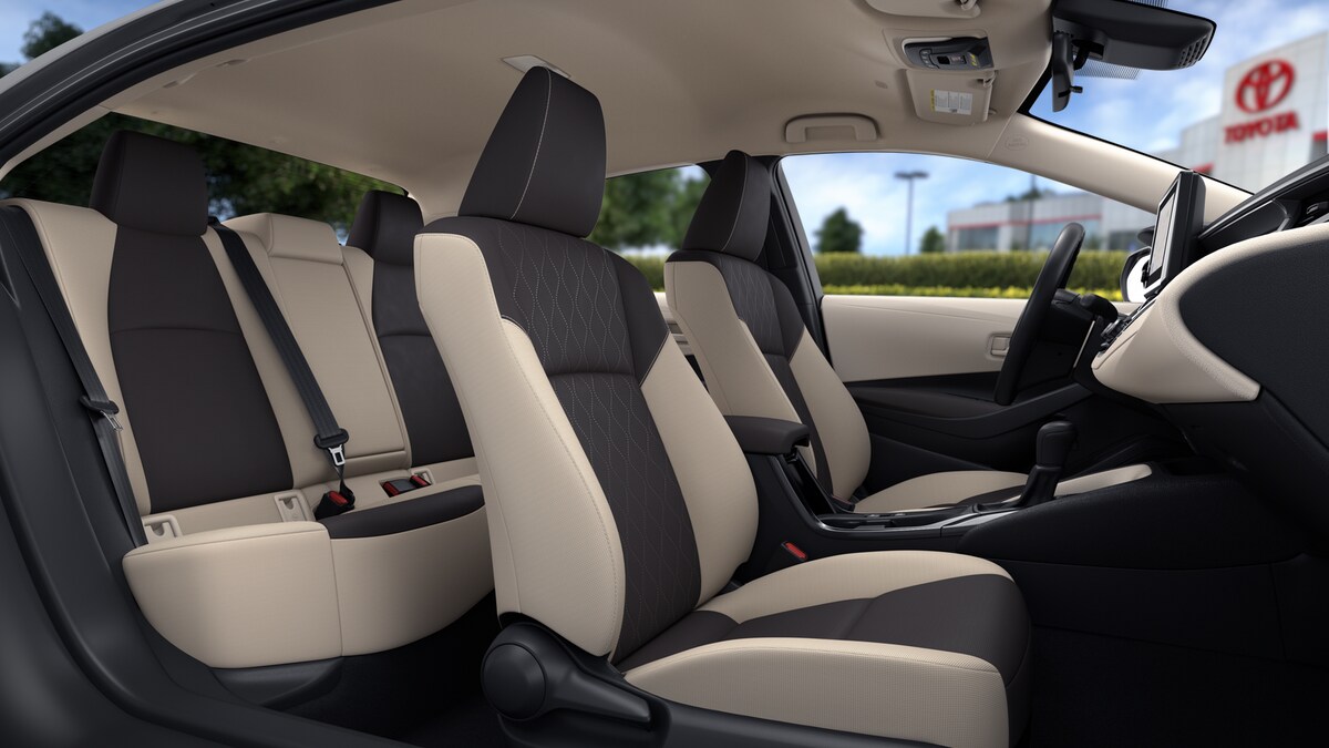 2026 Toyota Corolla LE photo 2