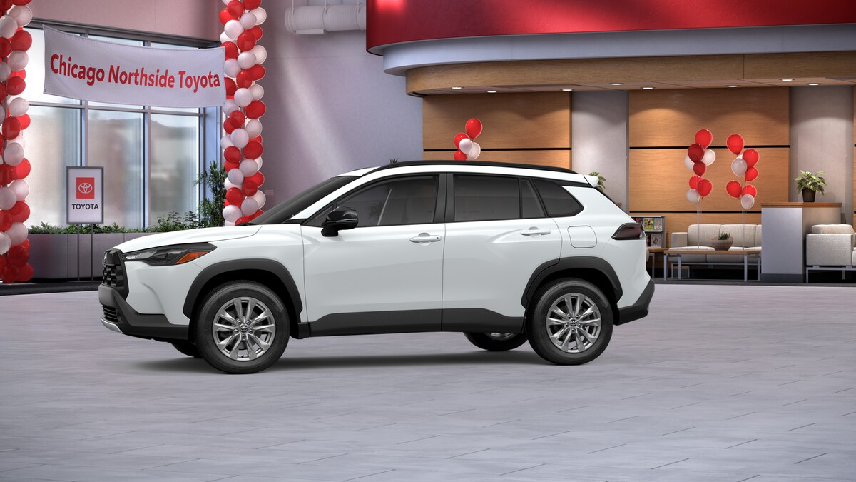 2026 Toyota Corolla Cross LE photo 2