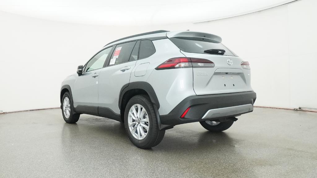 2026 Toyota Corolla Cross LE photo 3