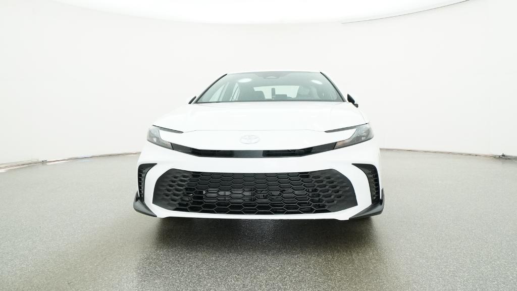 2026 Toyota Camry SE photo 4