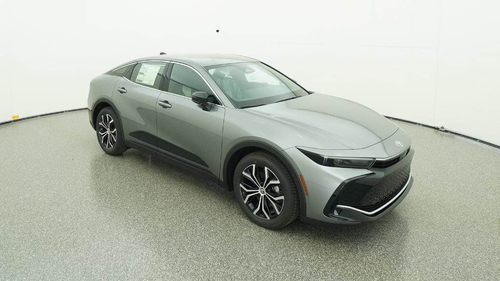 2026 Toyota Crown XLE - Photo 41