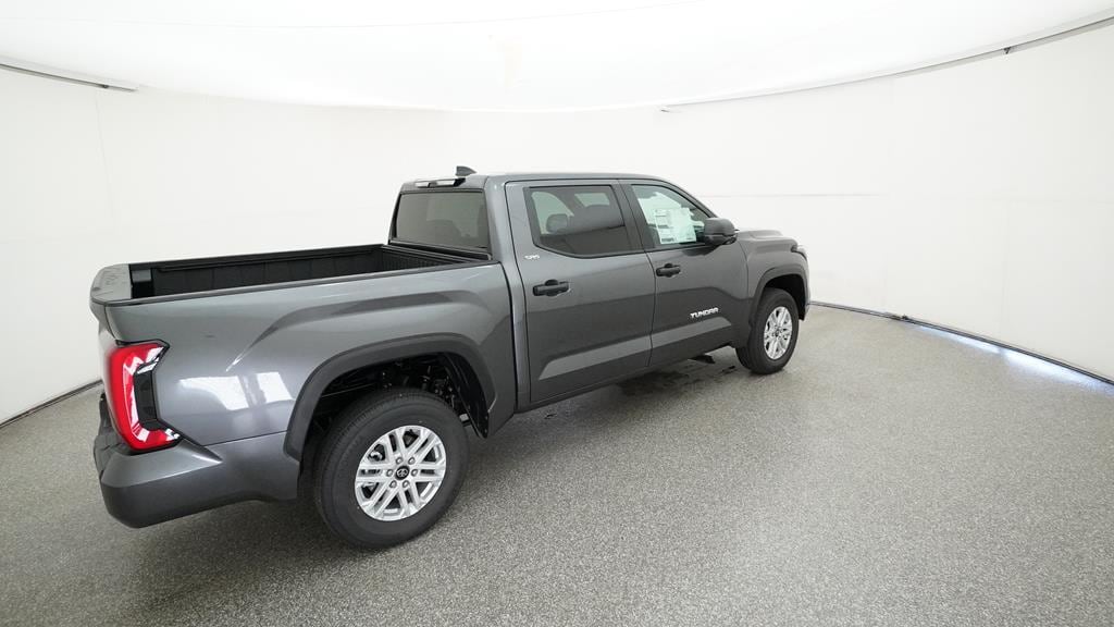 2025 Toyota Tundra SR5 - Photo 32