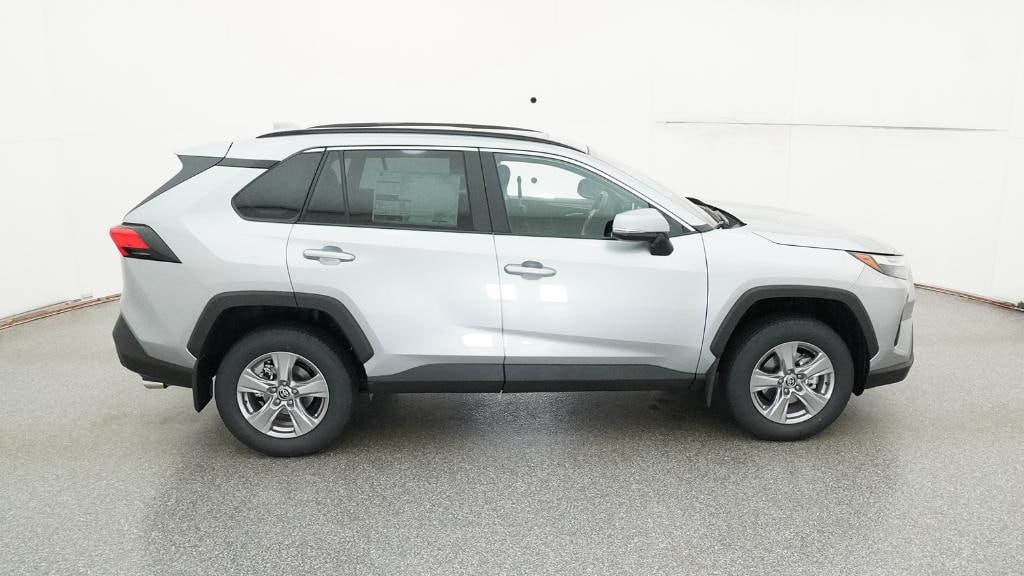 New 2025 Toyota RAV4 XLE SUV
