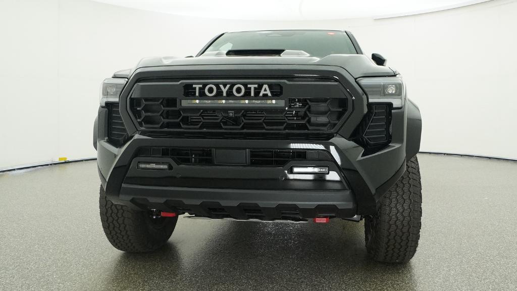 2026 Toyota Tacoma TRD Pro - Photo 4