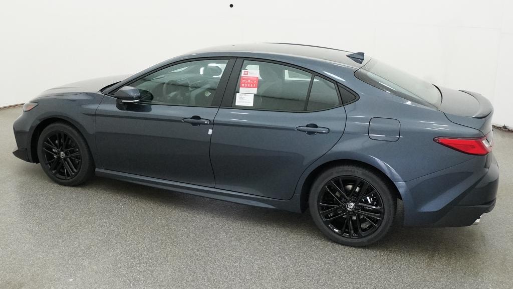 Used 2026 Toyota Camry SE Sedan