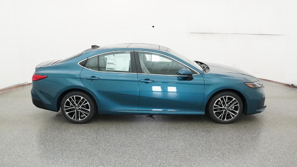 2026 Toyota Camry XLE photo 2