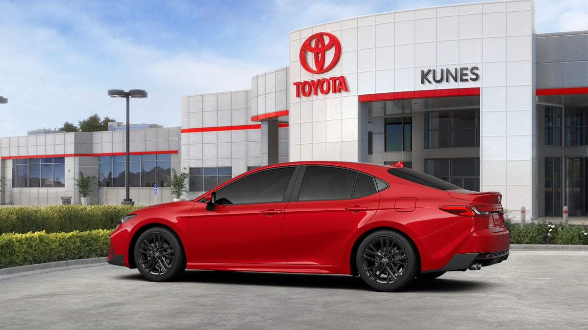 2026 Toyota Camry SE - Photo 28